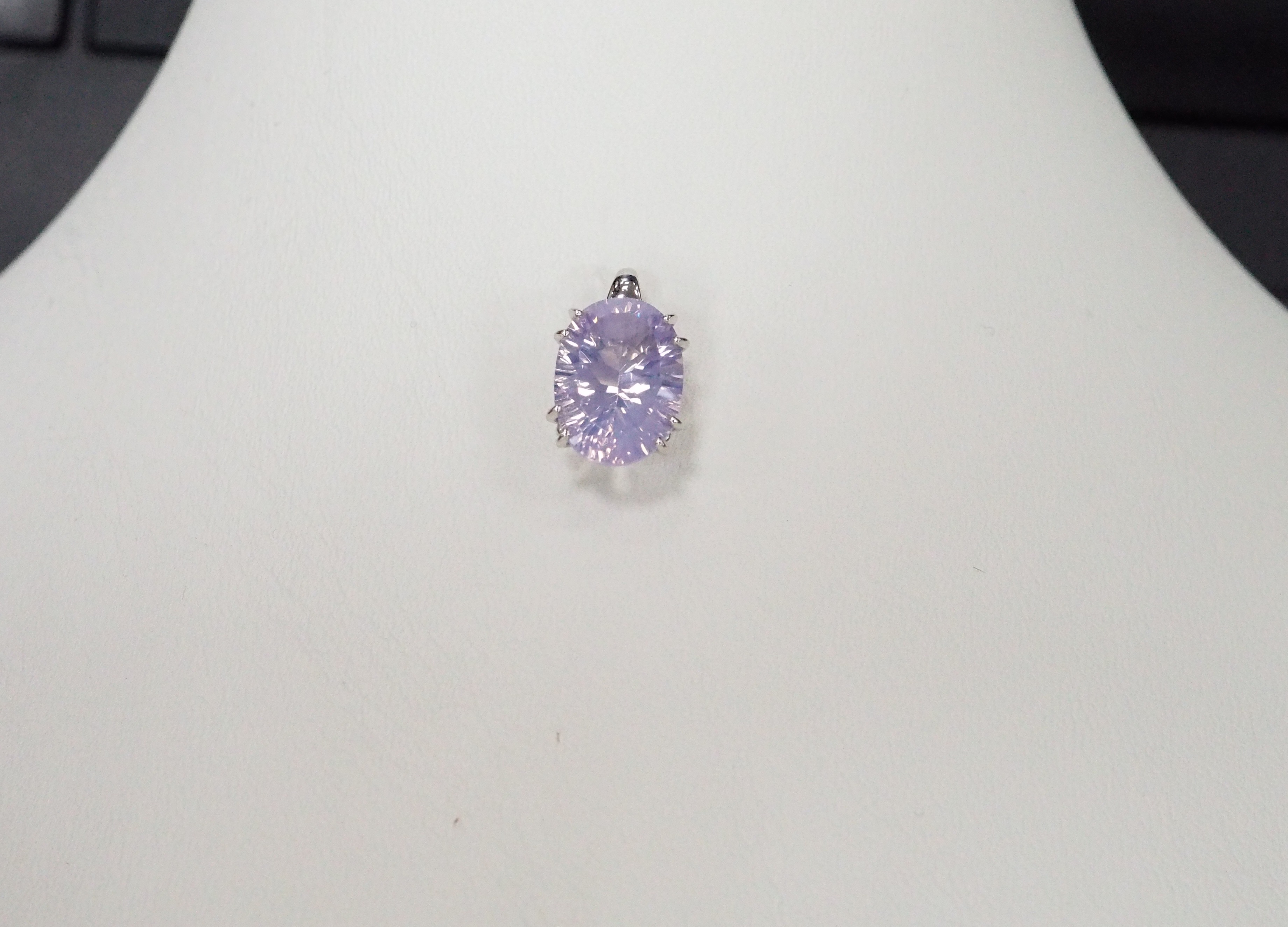 Серебряная подвеска с аметистом